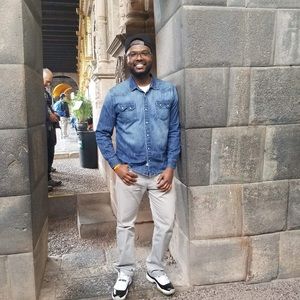 Meet your Posher, Ronnell